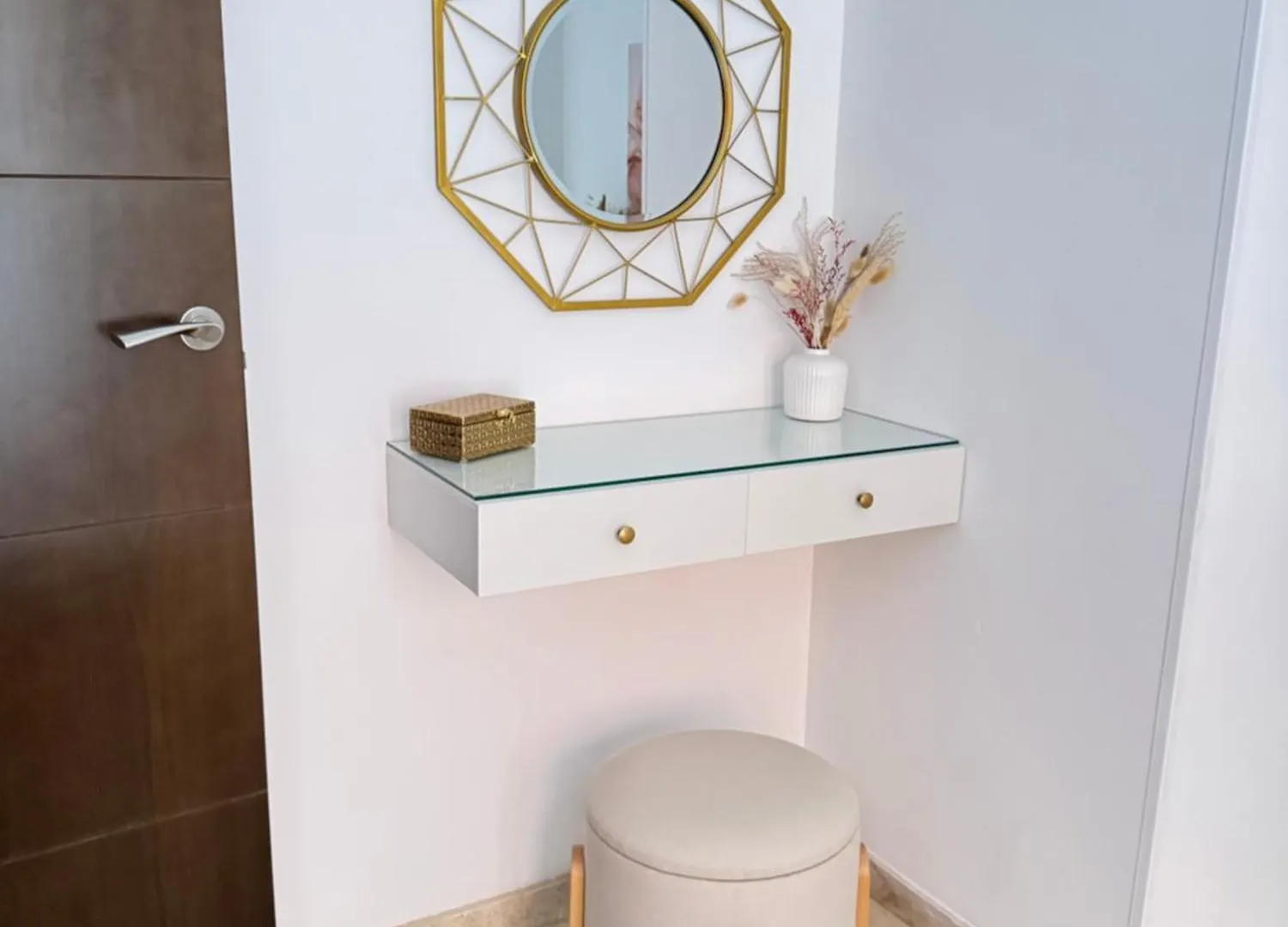 Torremolinos Vip Apartment 0*,